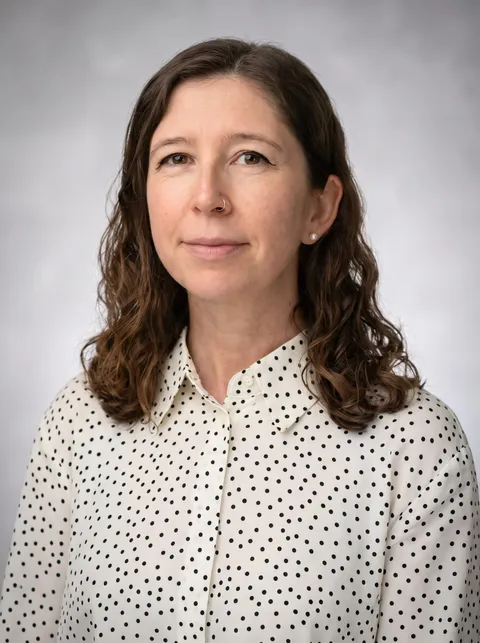 Portrait of Dr Charlotte Green, Senior Scientist at QuberTech